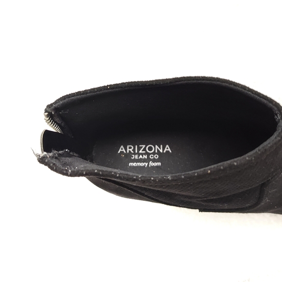 Women's size 9.5, black ankle boots, Arizona Jeans Co. brand, lightly used. - Picture 5 of 5